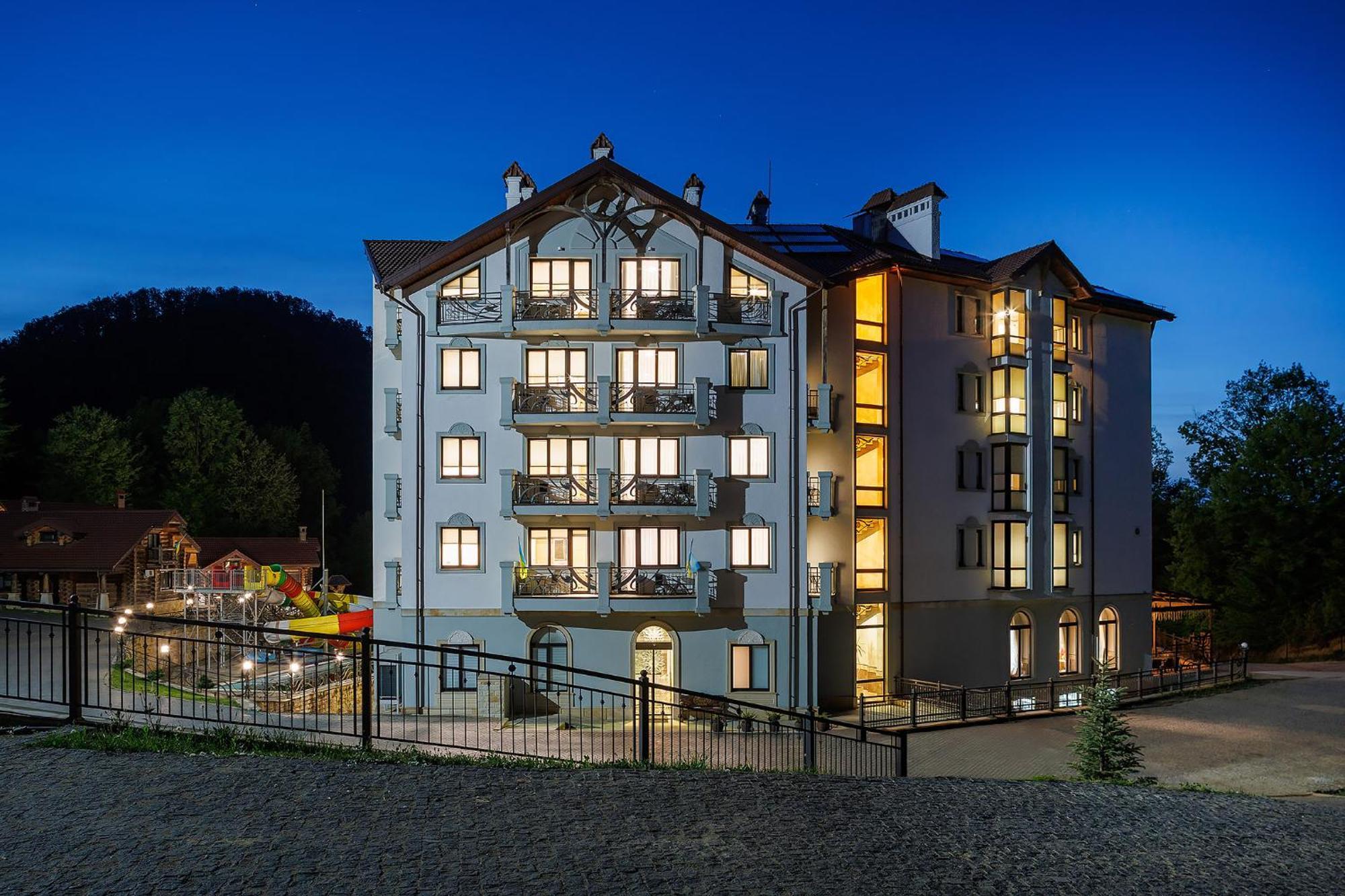 Molfar Resort Hotel & Spa Карпати Шаян Экстерьер фото